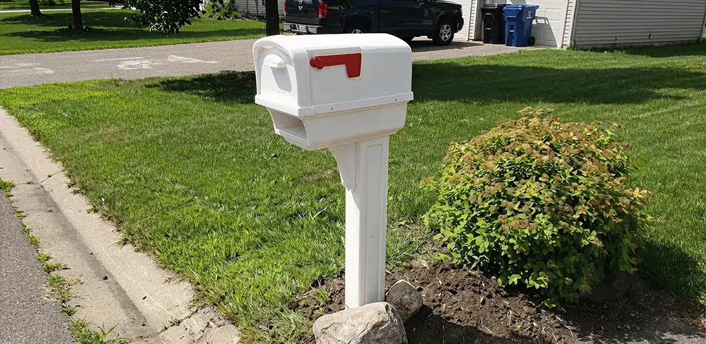 Mailbox installation for a residential curbside mailbox in Lowell, MA